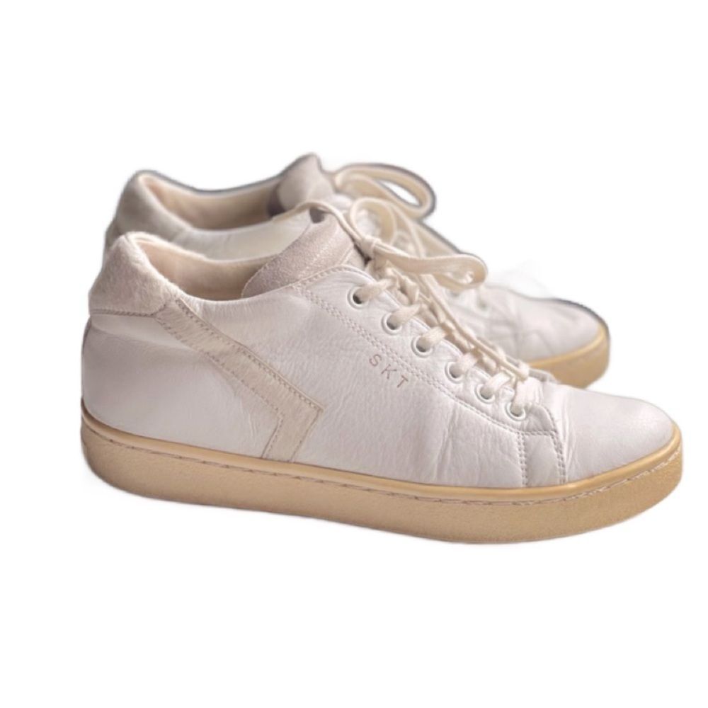 Leather Crown Vintage 2006 White Leather Lace Up Sneakers Made in Italy (Size: 7